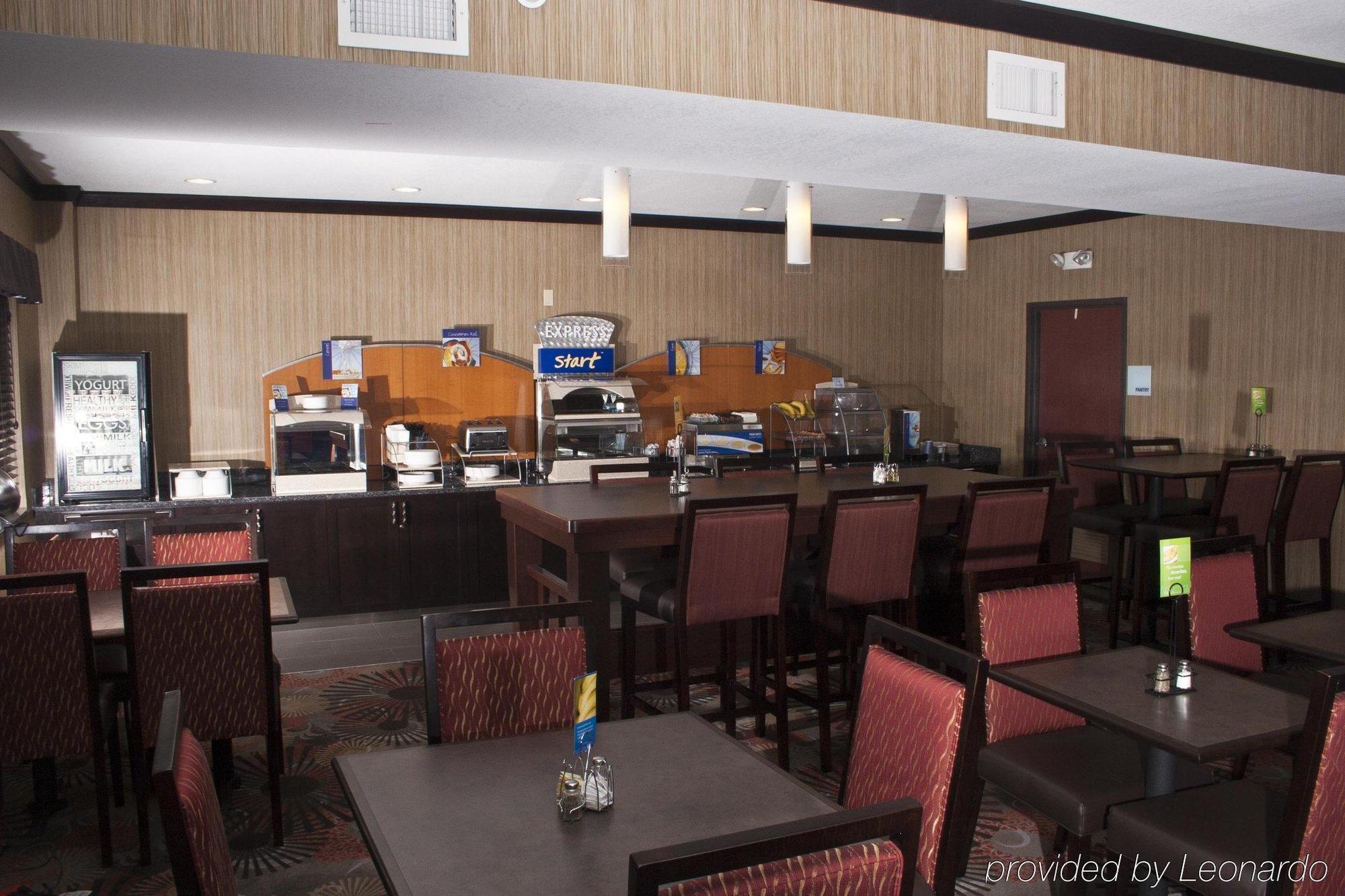 Holiday Inn Express Casper I-25 By Ihg Экстерьер фото